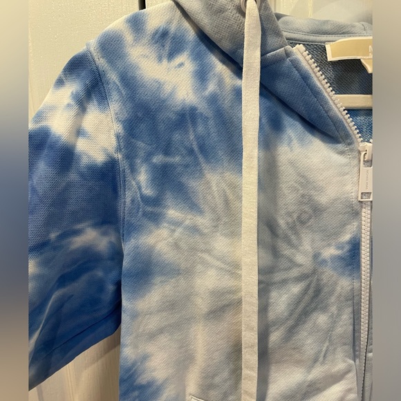 Micheal Kors tie dye blue jacket - Picture 2 of 6